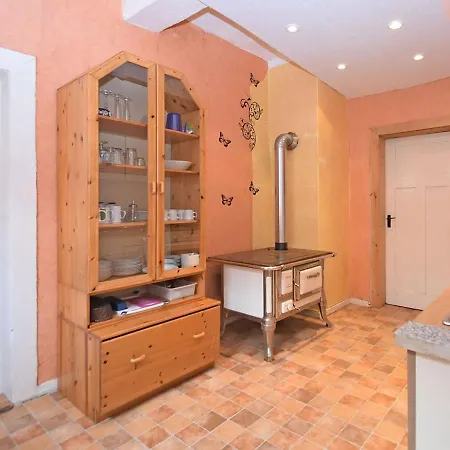 Cosy Ground-floor With Private Terrace In Landau Bad Arolsen